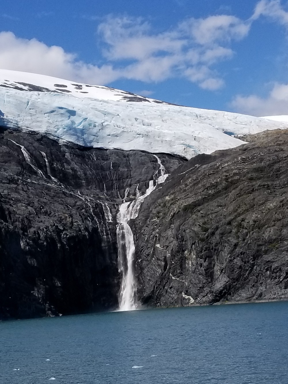 758d76ba61c177edbd423c016ba9e3f9_1534581